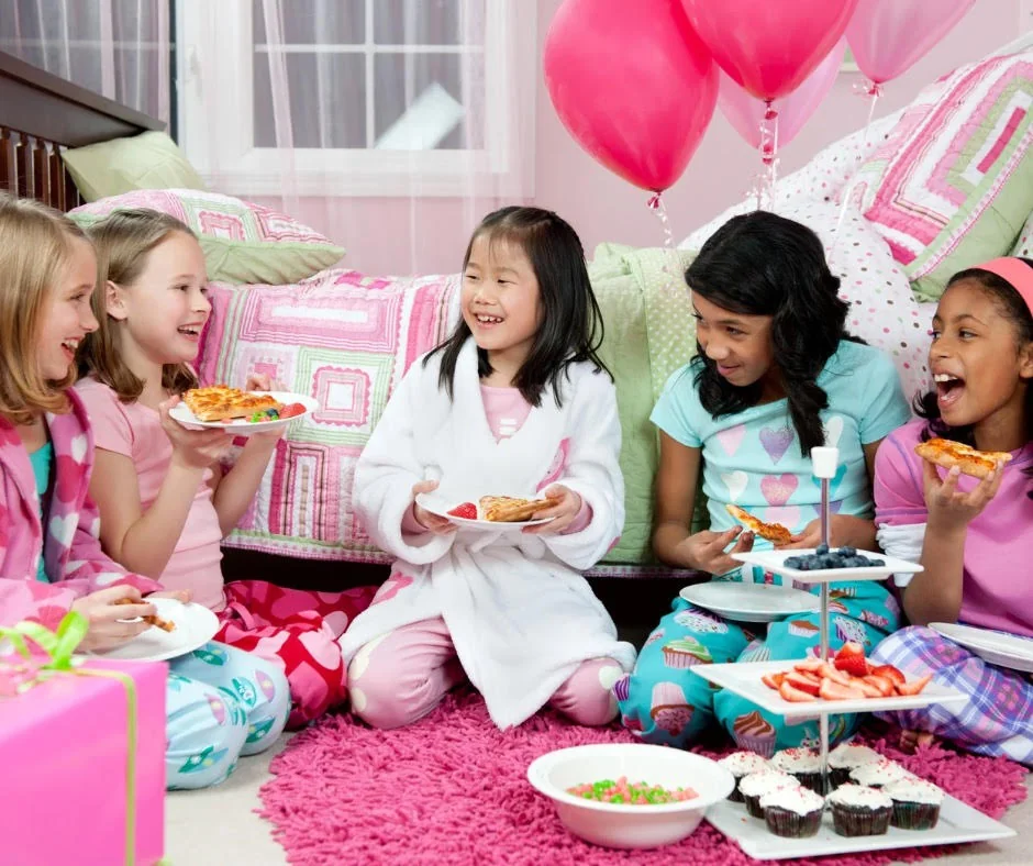 Sleepover Shenanigans: A Louse’s Tale (and How to End It Fast!)